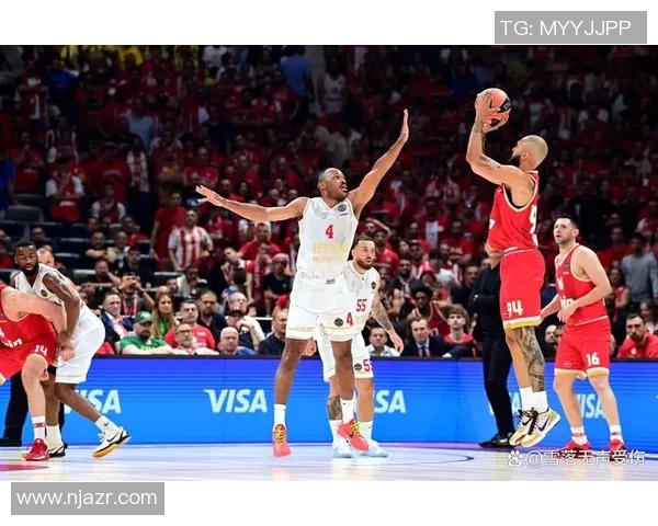 中国与波兰篮球对决精彩瞬间盖球集锦回顾